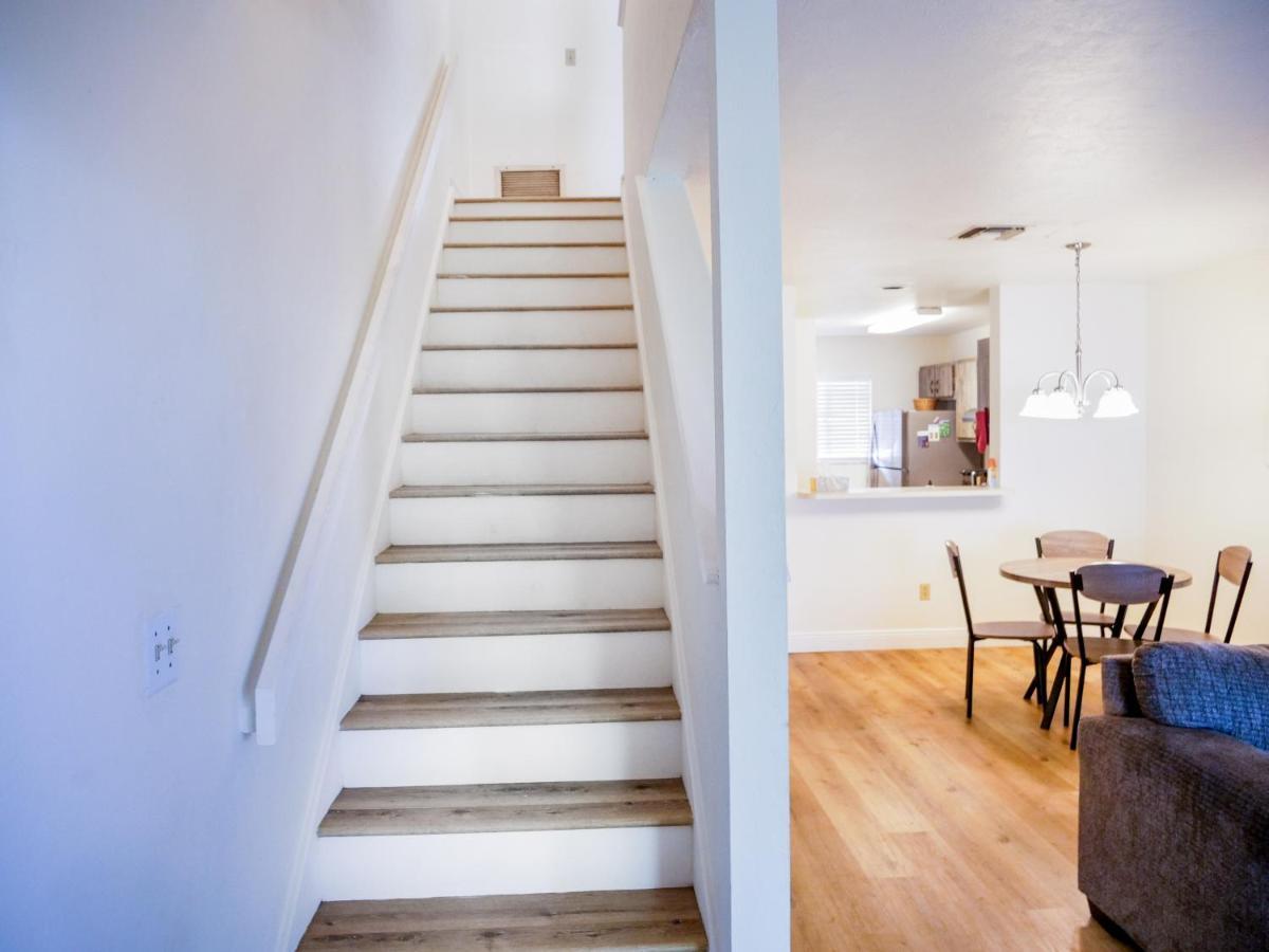 Spacious Townhome Ocala, Central Location, Newly Renovated, Pets Welcome Buitenkant foto